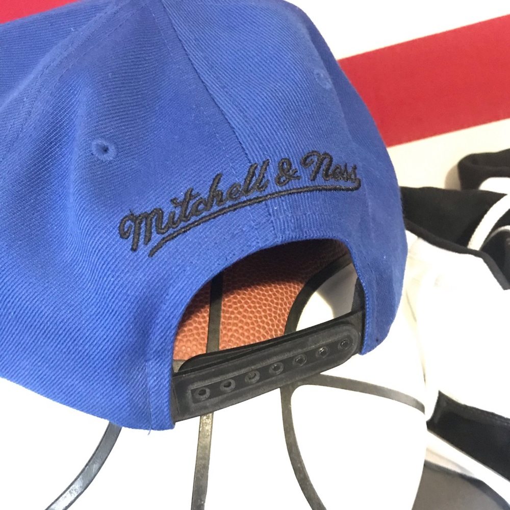 Warriors Snap Back Hat NWT Leather Mitchell & Ness - Picture 7 of 8